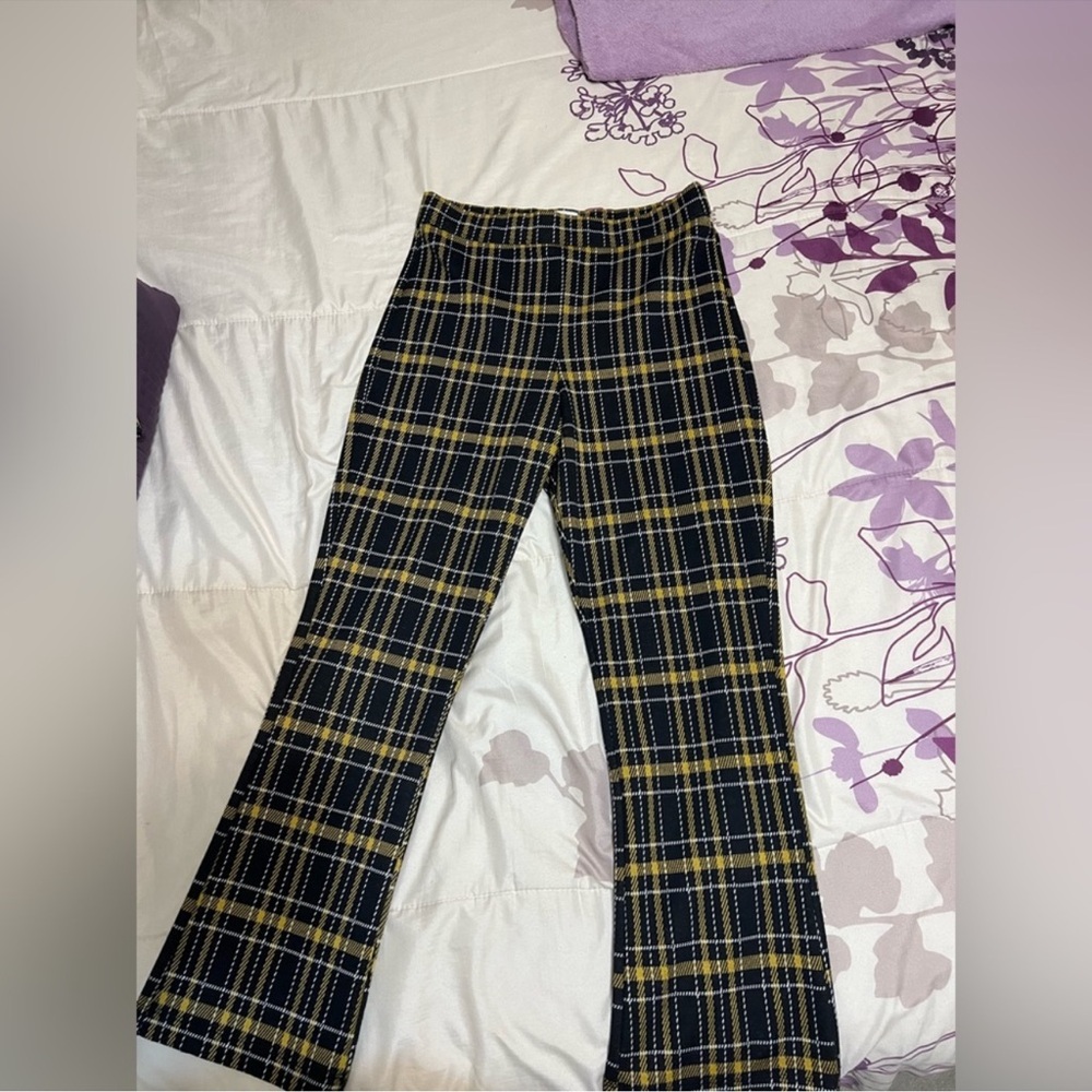 ❌SOLD❌ Hollister pants